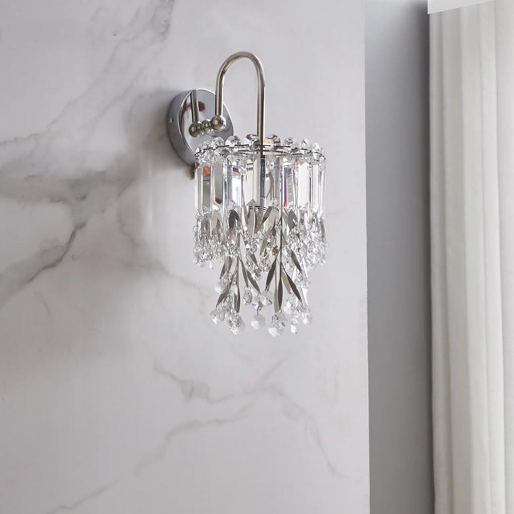 Reflet de Rêve - Applique Murale Élégante en Forme de Goutte en Cristal Argenté