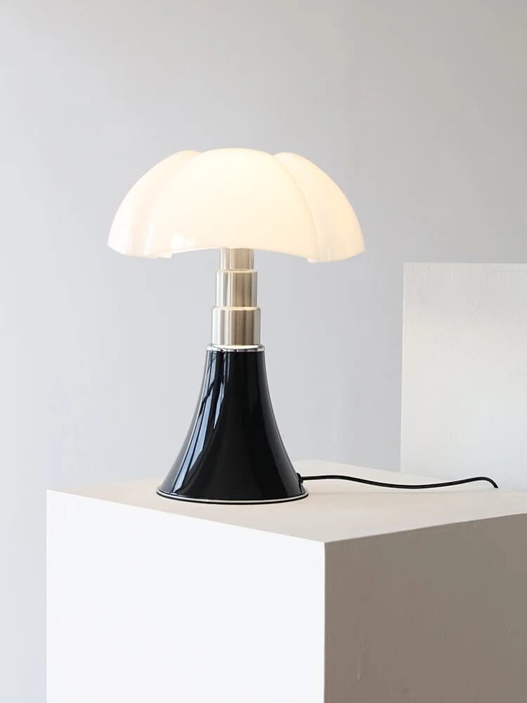 PetalLight | Belle Lampe de Table Fleur