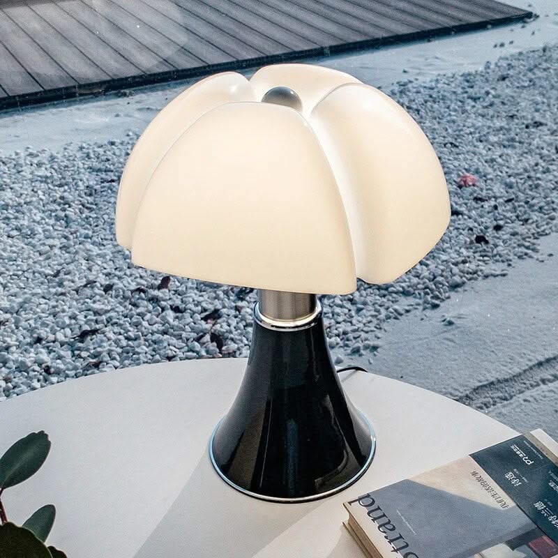 PetalLight | Belle Lampe de Table Fleur