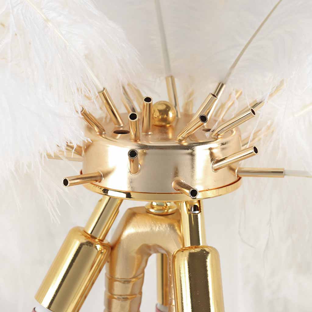 Forme Éthérée - Lampe de table avec plumes d'autruche et pieds d'oiseau uniques, Blanc