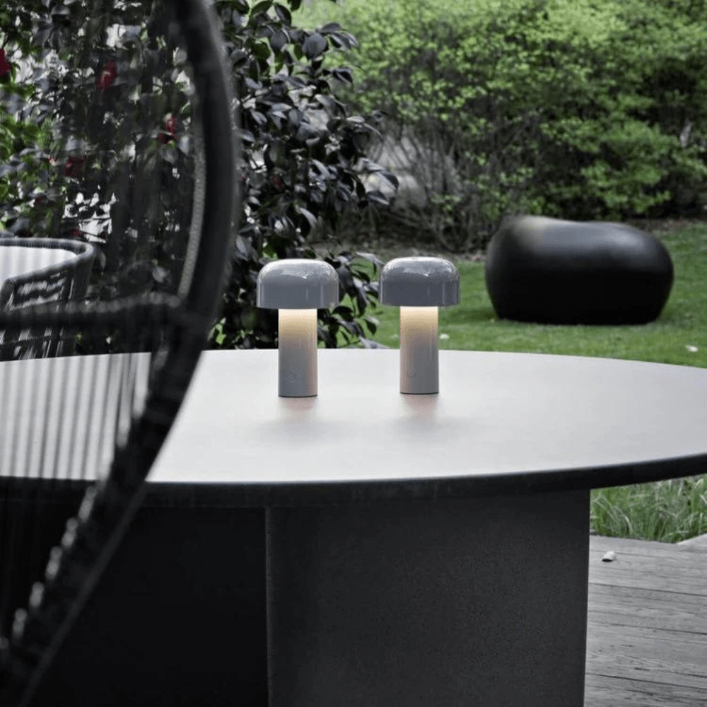 BeaconGlow | Éclairage de Table Moderne
