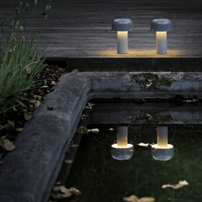 BeaconGlow | Éclairage de Table Moderne